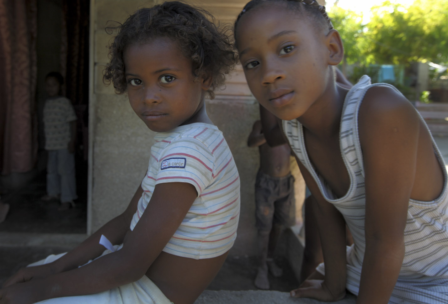 during volunteer work in the Dominican Republic : human beings : Gary Nolton - Photographer / Cinematographer 